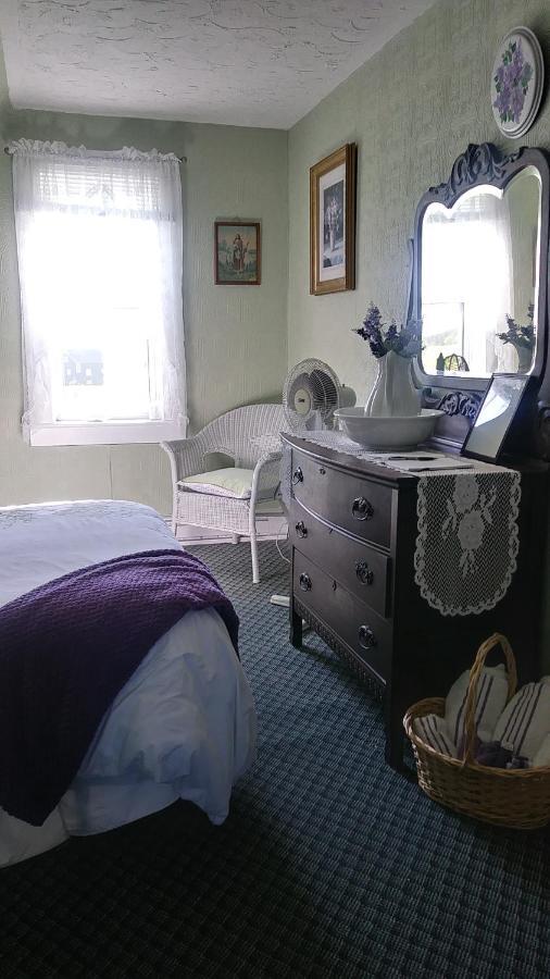 Moore'S Specialties Fundy Bay House Rental Gardner Creek 외부 사진