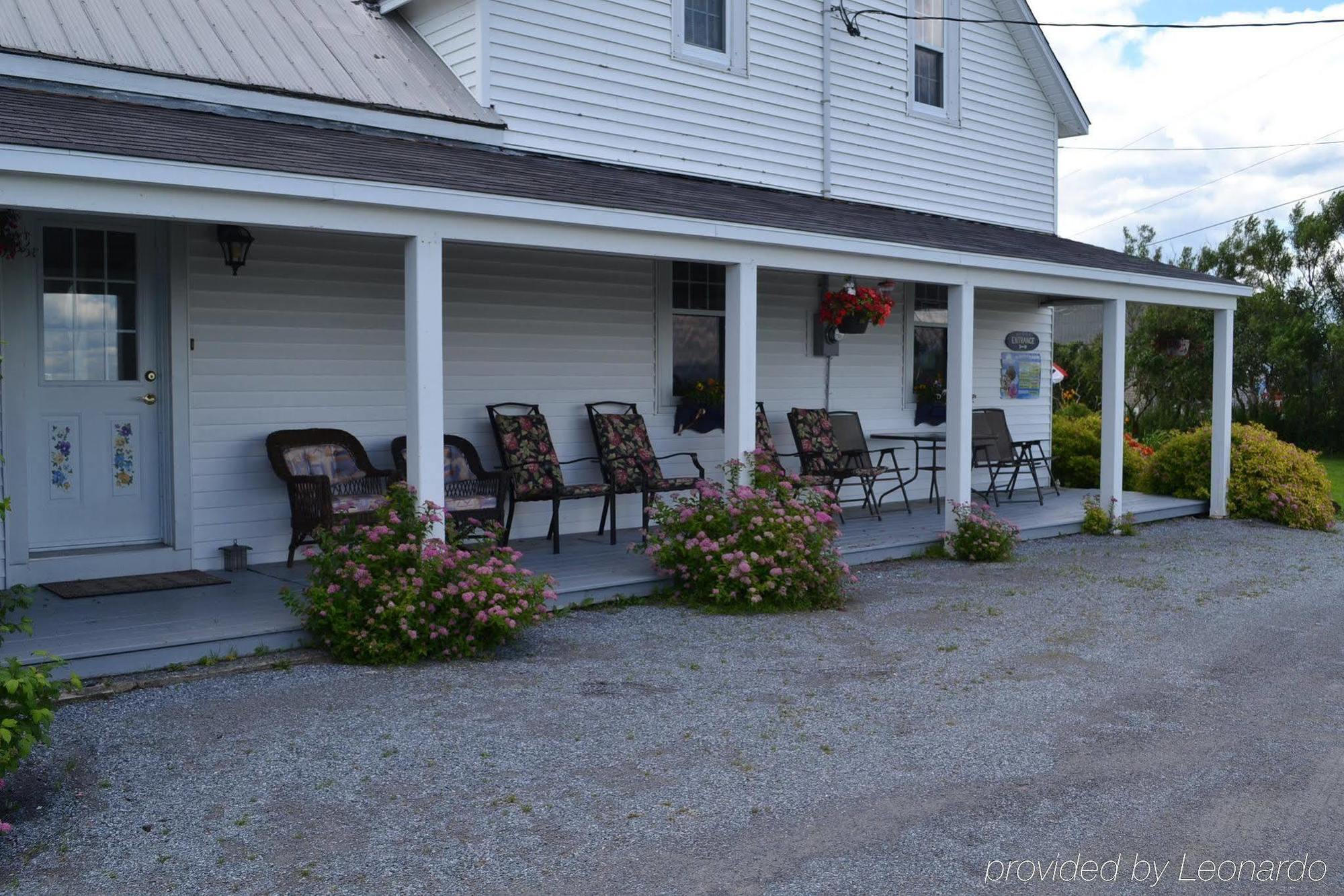 Moore'S Specialties Fundy Bay House Rental Gardner Creek 외부 사진
