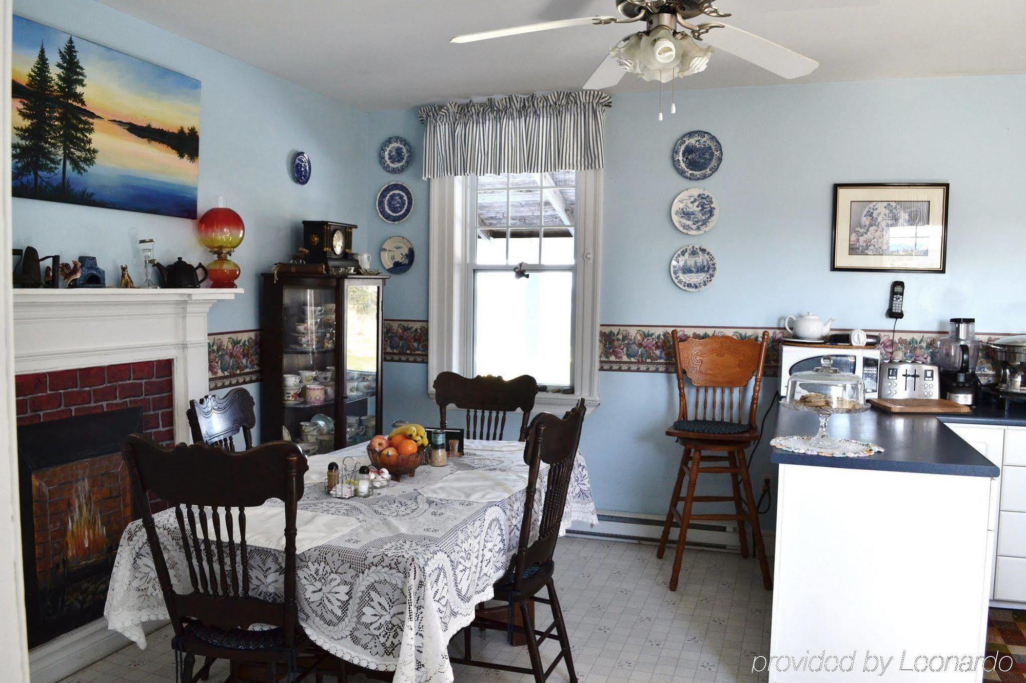 Moore'S Specialties Fundy Bay House Rental Gardner Creek 외부 사진